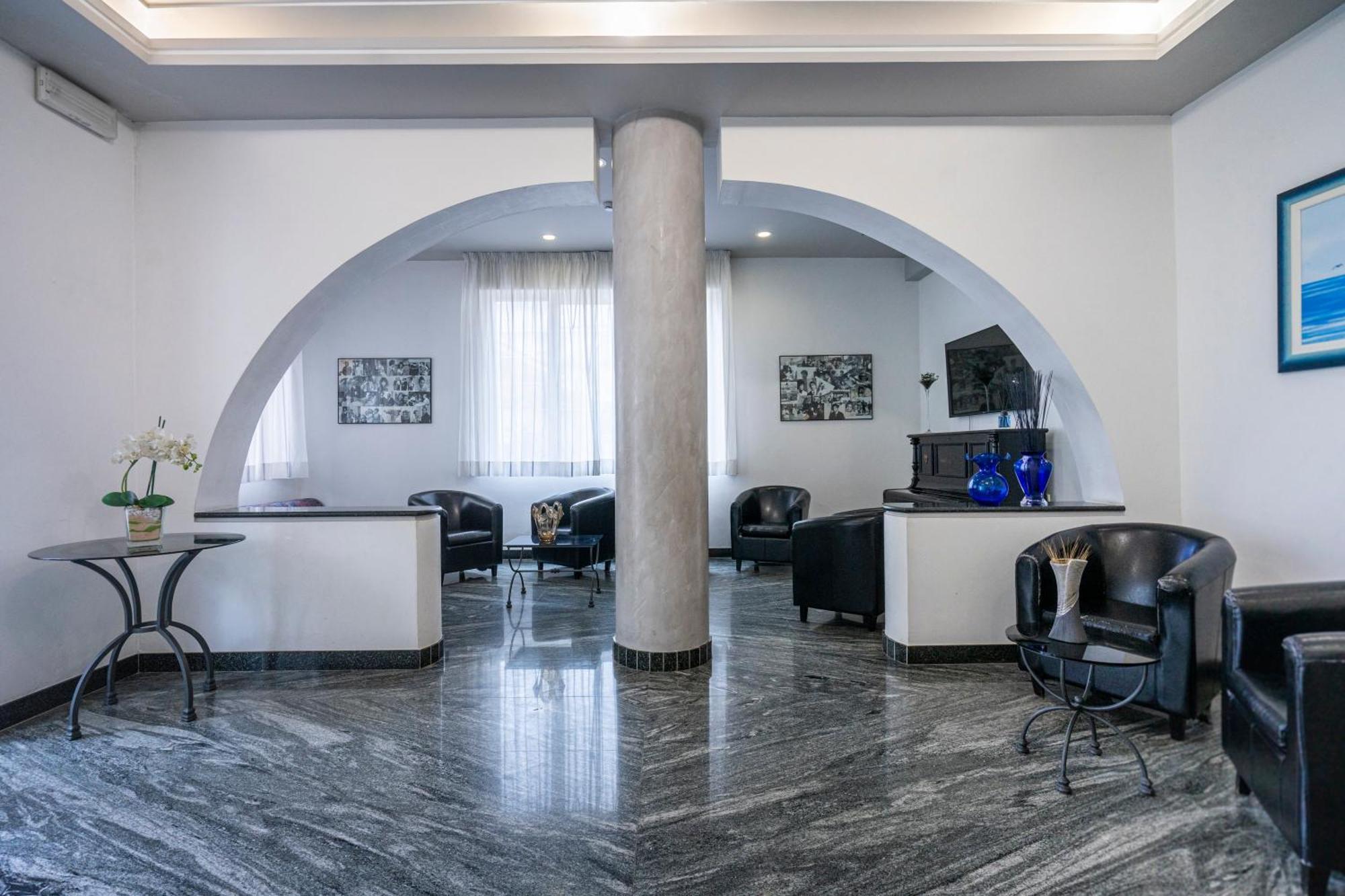 Hotel Della Motta Bellaria-Igea Marina Exterior photo