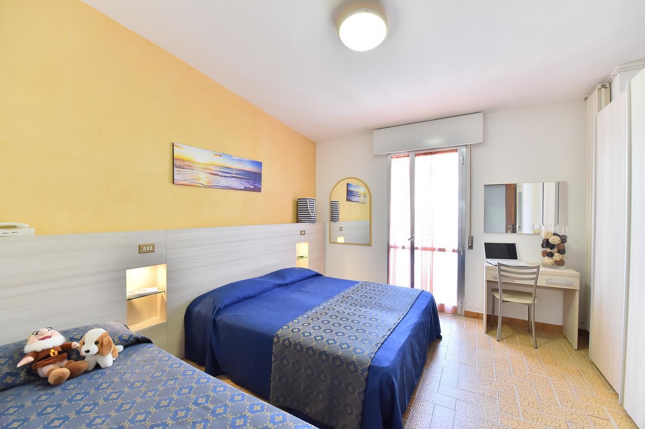 Hotel Della Motta Bellaria-Igea Marina Exterior photo